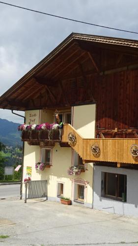 Zachhof in Ellbögen, Österreich