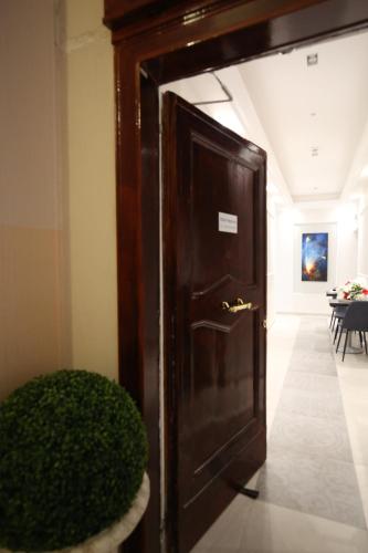 Boutique Hôtel Neptune Nice - image 6