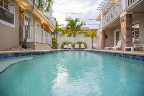 Coconut Inn Pass-a-Grille Beach in St Pete Beach, USA