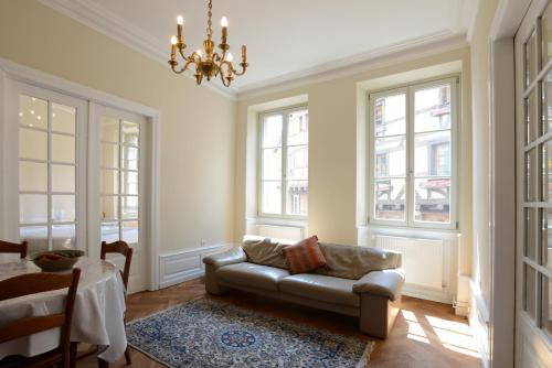 Two-Bedroom Apartment Haussmannien