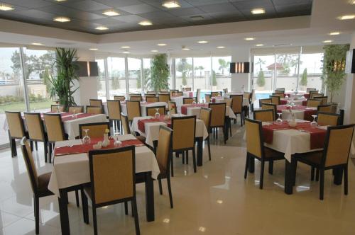 Blue Garden Hotel - 레스토랑