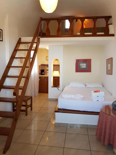 Abelonas Village - image 12