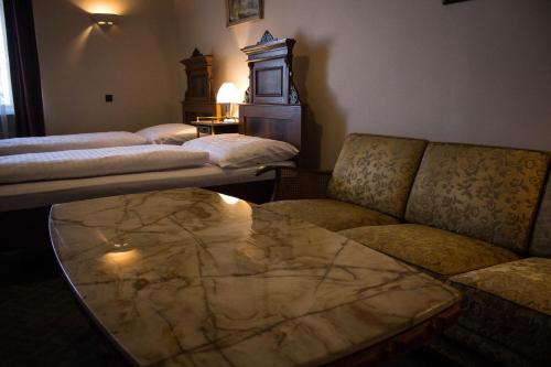 Hotel Continental - image 12