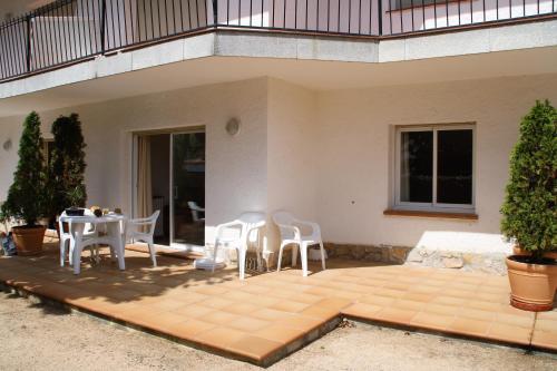 Apartaments Margarita Sabina Pinell - image 10