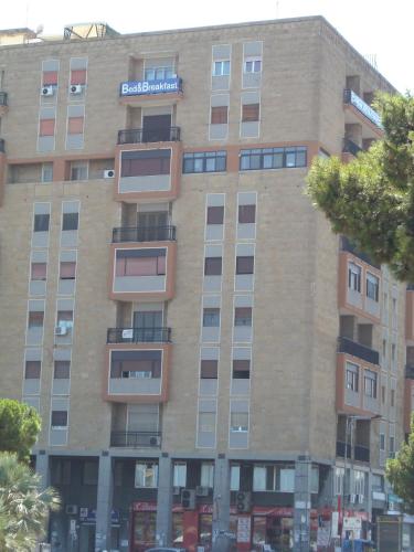 Giovannixxlll B&B 5