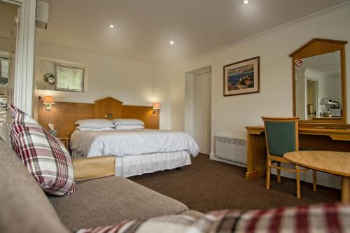 Annexe at Gosfield Lake 3