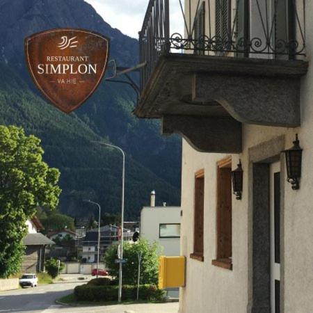  Gasthaus - Restaurant Simplon va hie, Brig bei Betten