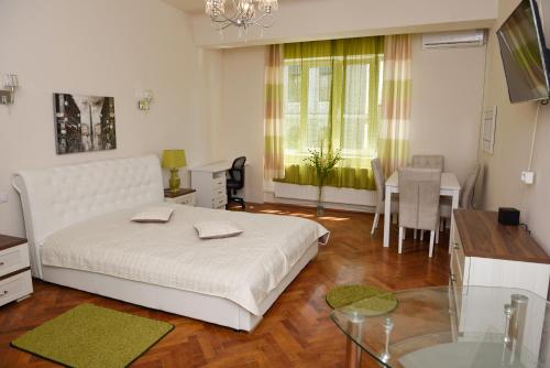 B&B Cluj-Napoca - Modern Old Town Ap. Baritiu - Bed and Breakfast Cluj-Napoca