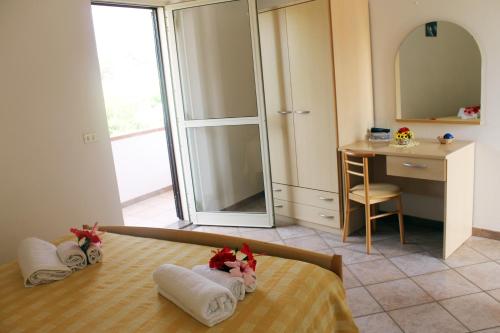 Hotel Incoronato - image 4