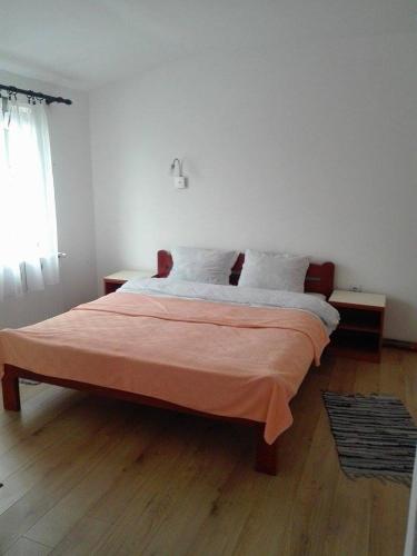 site de dating boljevac doamna caut baiat tanar in kecskemét