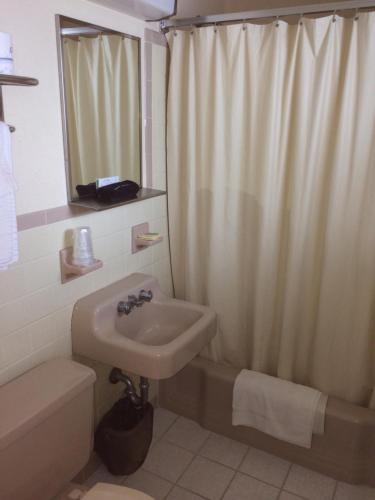 Crystal Sands Motel – Wildwood, NJ