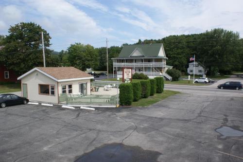 Northern Peaks Motor Inn - 숙소 외관