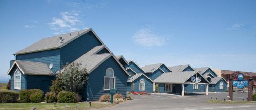 Surf and Sand Lodge - image 2
