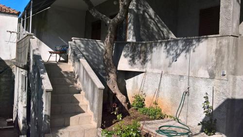  Apartment Luka Dubrava 14040c in Putniković