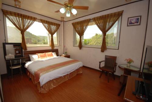 

Ming Yuan Ju Home Stay