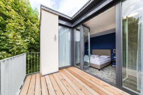 陽台/露台, 格魯內瓦爾德別墅酒店 (Hotel Villa Grunewald) in 巴特瑙海姆