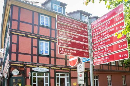 Luxuslodge Wernigerode 159m von Oberengengasse entfernt