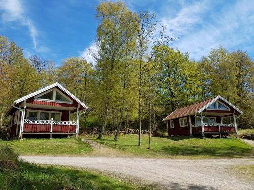 Svalemåla Stugby - Accommodation - Bräkne-Hoby