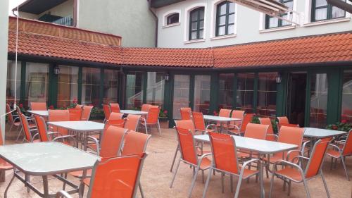 balkon/taras, Hotel Bacchus Panzio in Eger
