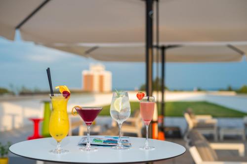 Akadémia Hotel - image 14