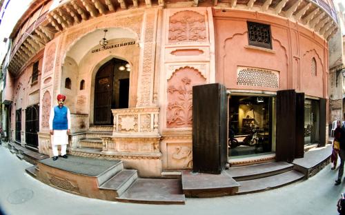 Haveli Dharampura - UNESCO awarded Boutique Heritage Hotel