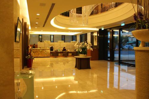 マンション デシン – ピンチュン ビルディング