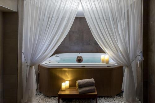 Palazzo Dei Mercanti - Dimora & Spa - image 7