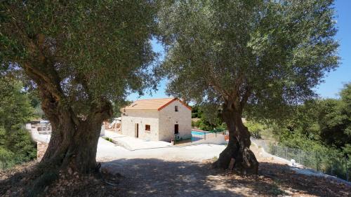  Villa Antikleia, Pension in Mánganos