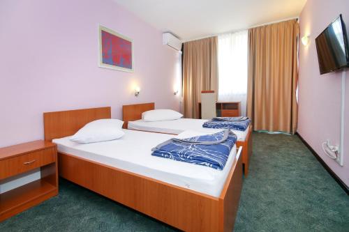 Hotel Zagreb - image 7