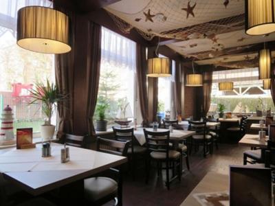 Comida y bebida, Weinhaus Hotel in Norden