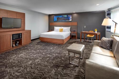 Studio Inn & Suites at Promenade Downey in Downey, USA