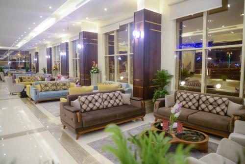 Gardenia Furnished Units photo 3