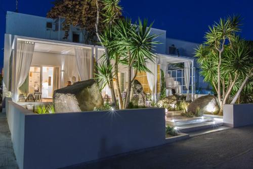 Sea Nymphs Suites 4