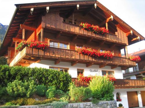  Haus Schönblick - wunderbare Zentrumslage, Pension in Alpbach