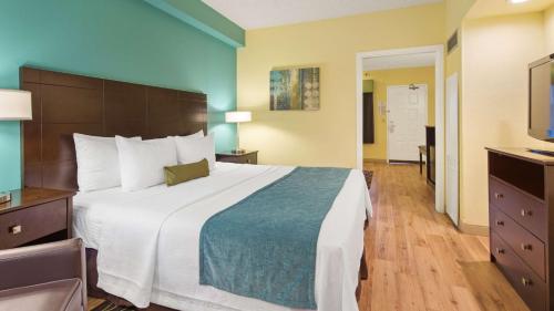 Best Western Plus Deerfield Beach Hotel & Suites in Deerfield Beach, USA