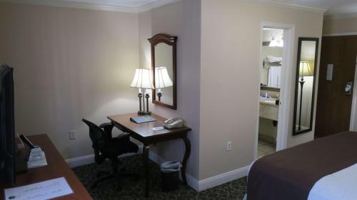 Best Western Plus French Quarter Courtyard Hotel