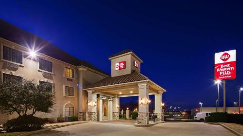 Best Western Plus Southpark Inn & Suites