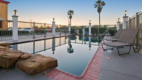 Best Western Dayton Inn & Suites - image 7