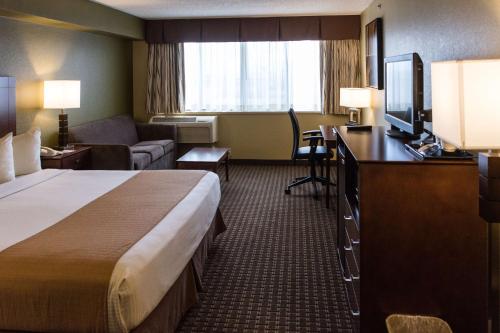 Best Western Executive Inn - image 9