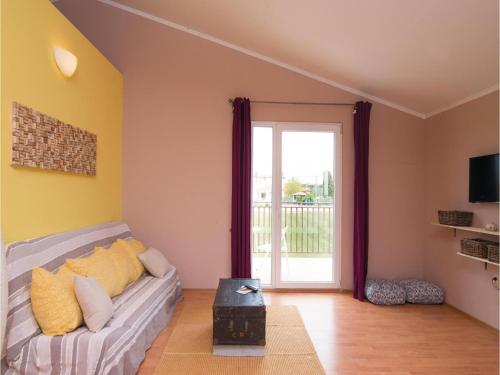  Apartment Pula 1 in Ivaničići