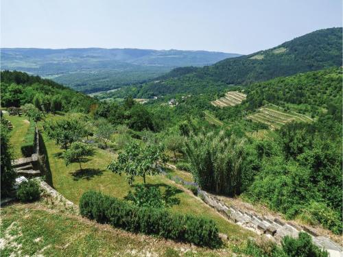  Studio Holiday Home in Pasini in Bencani