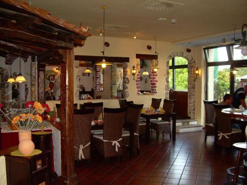 Parkhotel Neubrandenburg - image 14