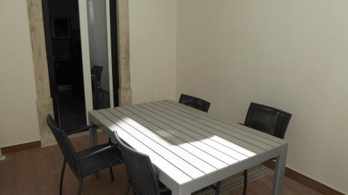 DoBairro suites at Bairro Alto - image 2