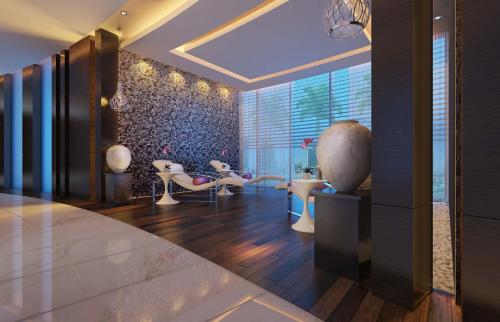 Massage, Radisson Blu Hotel, Dubai Waterfront in Business Bay