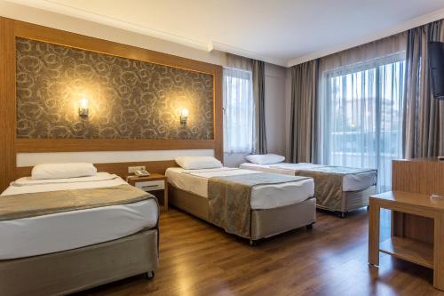 Lonicera City Hotel - image 3