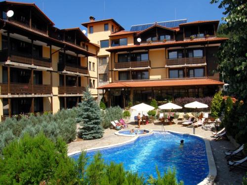 

Hotel Center