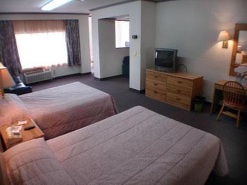 Hotel Royalty – Monterrey, MO