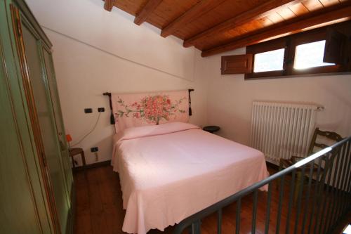 La corte di Pietro in Isnello