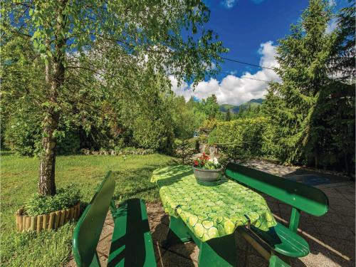  Two-Bedroom Holiday Home in Crni Lug in Crni Lug