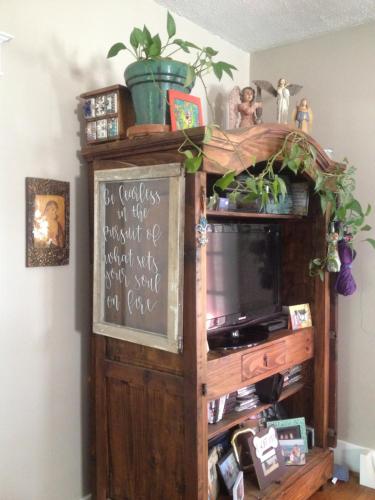 Charming home in Derby city - image 5